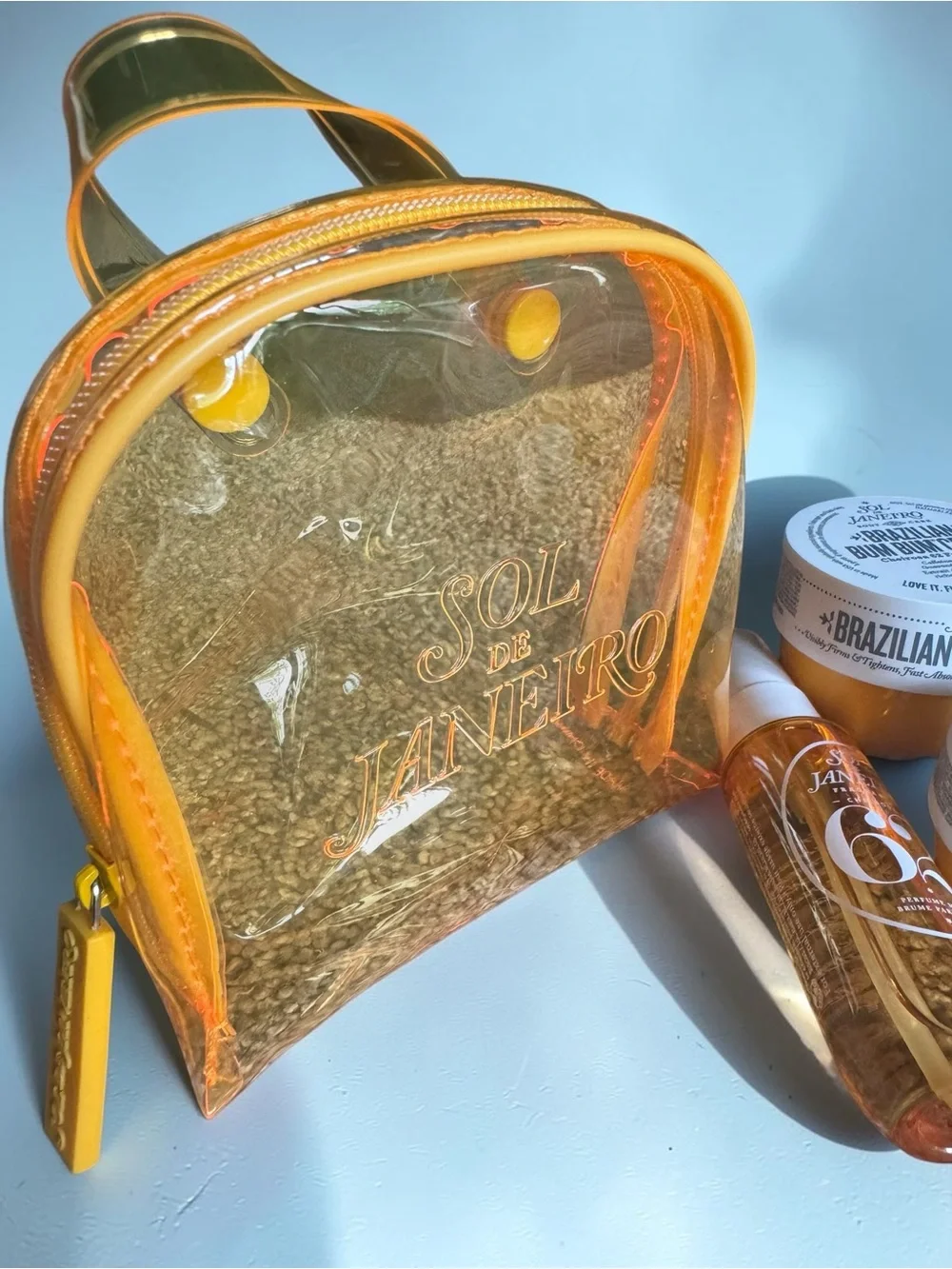 Sol de Janeiro Brazilian Bum Bum 8 Piece Set with Matching Case. NWT